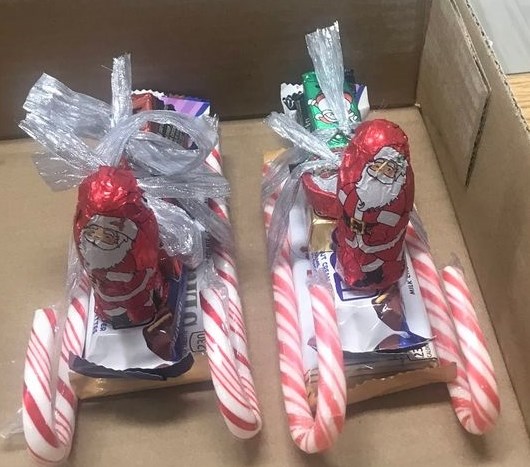 These cute and crafty treats were assembled by the 633 Kamsack Royal Canadian Air Cadet Squadron. Senior cadets used the opportunity to practice their group instruction skills. The finished product – a complete sleigh made from candy –  will be delivered in time for Christmas to the residents at the Eaglestone Care Home in Kamsack.